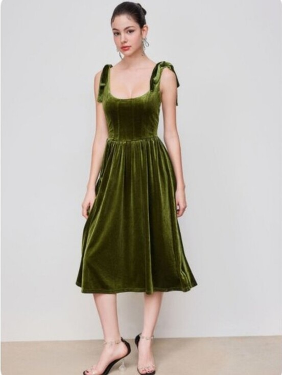 Cider Dresses & Skirts - NWT CIDER Scoop Neck Olive Green Velvet Midi Dress with Tie Straps